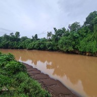 สวนริมแคว รีสอร์ท