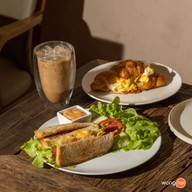 กาแฟไปยาลใหญ่