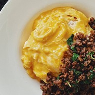 ร้านเพราเมาพริก เพราเมาพริก ท่าน้ำนนท์