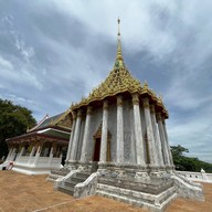 วัดเขาดีสลัก