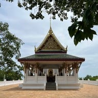 วัดเขาดีสลัก