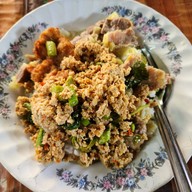 เมนูของร้าน ร้านข้าวแกงป้าตุ๊กตลิ่งชัน