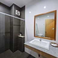 Phukaning Hotel