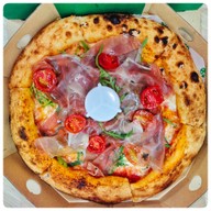 Ronin Pizza ปิ่นเกล้า
