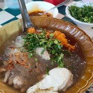 ก้วยจั๊บท่าค้อ