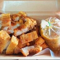 BNB หมูกรอบ/อาหารตามสั่ง (24ชั่วโมง) นครสวรรค์ตก