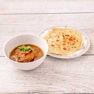 ข้าวหมกไก่ทอด by siri สุขุมวิท101/1