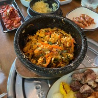 KO KUNG Korean BBQ ( traditionally) สุขุมวิท 26