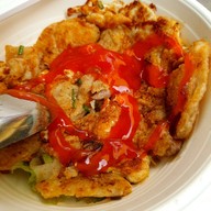 เมนูของร้าน ก๋วยเตี๋ยวคั่วเป็ดอร่อยริมทาง คลองถม
