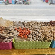 ยำ ยำขนมจีน (แจ๊คยำแซบ)) ม.นเรศวร