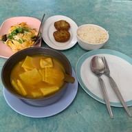 ร้านแกงส้ม