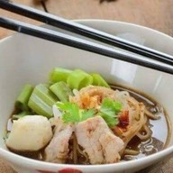 ก๋วยเตี๋ยวเรือพระนคร แพลทินัม