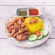 ข้าวหมกไก่ทอด by siri สุขุมวิท101/1