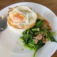เมนูของร้าน หมูกรอบ ป๊ะป๋า