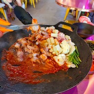 เมนูของร้าน Oppa Daek เอ็ม บี เค เซ็นเตอร์