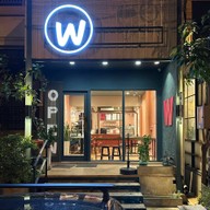 W CAFE กรุงเทพกรีฑา