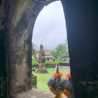 พระธาตุก่องข้าวน้อย