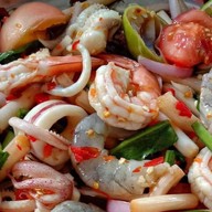 Iris Crepe House เครปญี่ปุ่นแป้งนมสด ตลาดสวนปัญจะ บางบ่อ