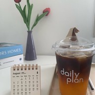 Dailyplan cafe ลาดกระบัง
