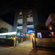 โรงแรมพูนสุขเพลส