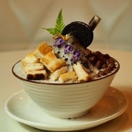 บัวลอยวันวานcafe อ่าวอุดม