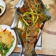 บ้านร่มไม้ สายน้ำ