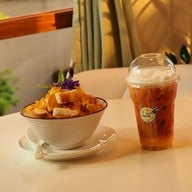 บัวลอยวันวานcafe อ่าวอุดม