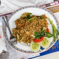 เมนูของร้าน ถูกและดี นวมินทร์