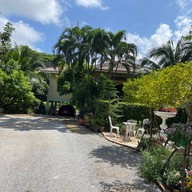 Chandee Coffee & Furit