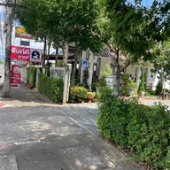 Chandee Coffee & Furit