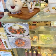 Chandee Coffee & Furit