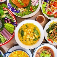 เรยาสุกี้ สุกี้น้ำไข่ข้น แม่โจ้