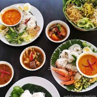 July House ชากใหญ่