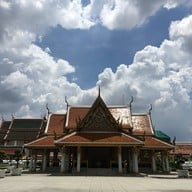 ลานพลับพลามหาเจษฎาบดินทร์