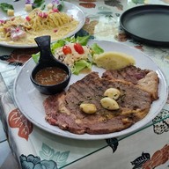 บรรยากาศ Orange Tree Cafe & Bistro