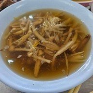 เมนูของร้าน ฉั่วเจียบง้วน ห่านพะโล้ท่าดินแดง
