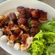 เมนูของร้าน เพ็ญพริกเผ็ด