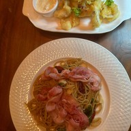 เมนูของร้าน Gimme Gimme Cafe And Gallery เพชรเกษม