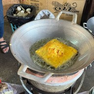 ขนมเบื้องญวนย่าแช่ม