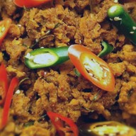 ข้าวราดแกงเจ๊ตุ้ม