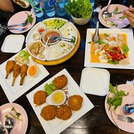 JIRAT CAFE & RESTAURANT จิรัช คาเฟ่