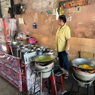 ขนมเบื้องญวนย่าแช่ม