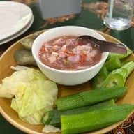 ร้านน้ำย้อย