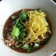 ก๋วยเตี๋ยวเรือใหญ่ เฮีย ช.