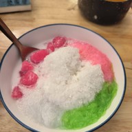 เมนูของร้าน บัวลอย by จงเจริญ ภูเก็ต (หล่อโรง) ตลาดเหนือ