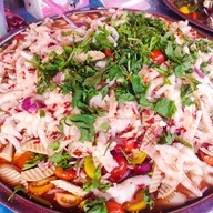 หน้าร้าน แหนมหมูทอด&ยำถาดใหญ่แซ่บ