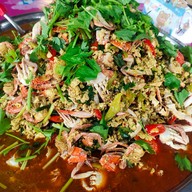 เมนู แหนมหมูทอด&ยำถาดใหญ่แซ่บ