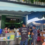 หน้าร้าน ลอดช่องโพธิ์การ้อง