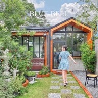 Blue Bell cafe in the Garden ชลบุรี