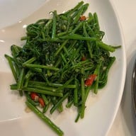 เลิศทิพย์  ( ปูทะเลไข่ดอง ) เชลชวนชิม วังหิน